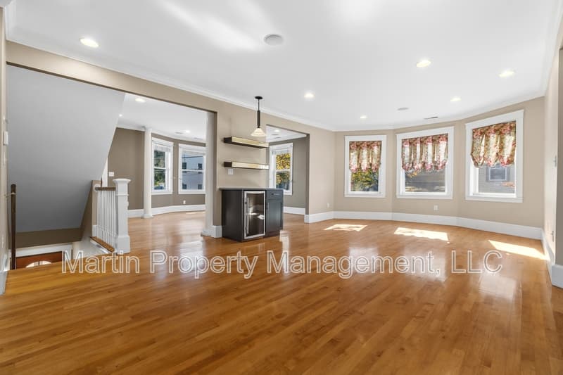 Andover Condo: 64 High Street - B