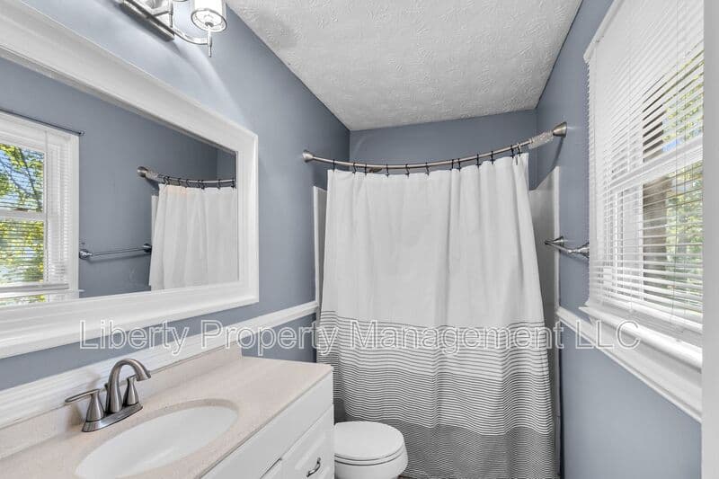 Fayetteville House: 6799 Buttermere Drive