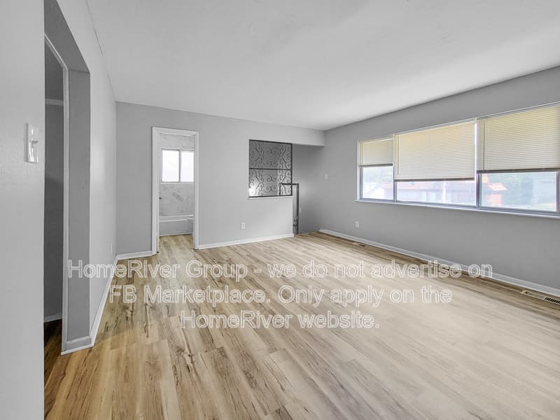 Jennings House: 8949 Huiskamp Ave