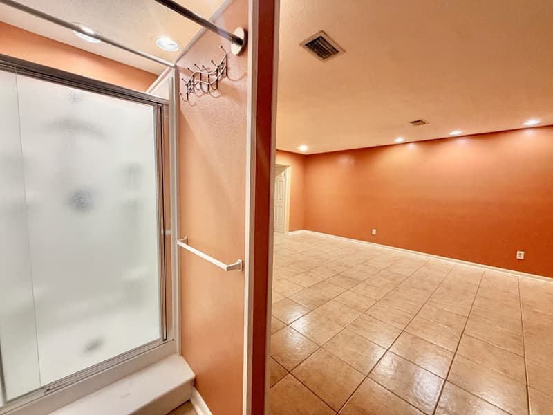 Shalimar Condo: 41 12th Street - 1