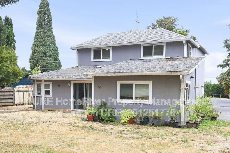 Portland Condo: 10806 NE Prescott Street