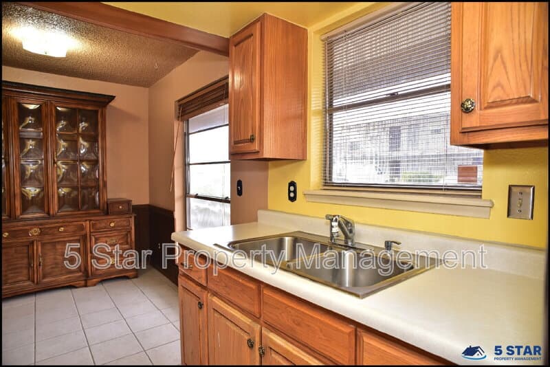 El Paso Condo: 6700 Escondido Drive