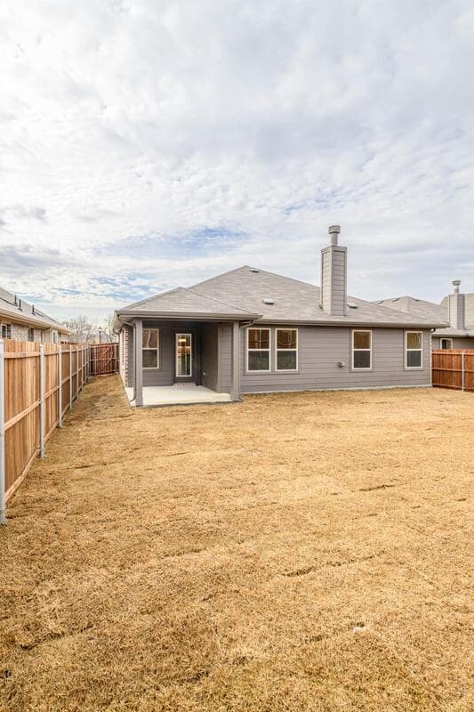 Aubrey House: 635 Frio Lane