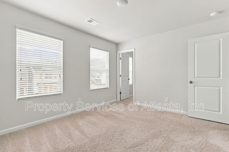 Flowery Branch House: 5313 Melbourne Ln