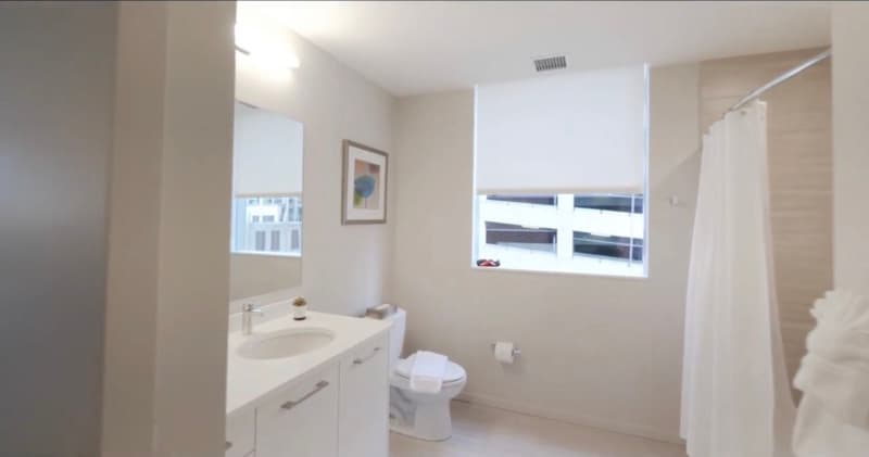 Chicago Condo: 4 E Huron St