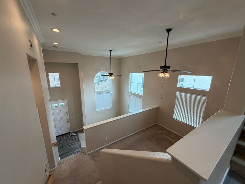 Murrieta House: 33770 Willow Haven