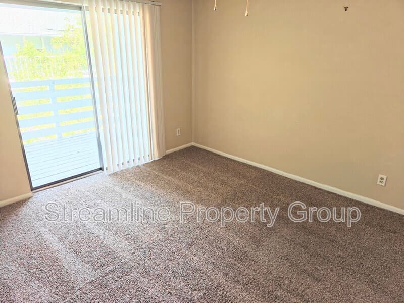 denver Condo: 7665 e eastman ave
