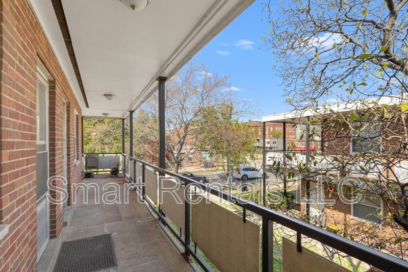 St. Louis Condo: 3100 Arsenal Street - 12