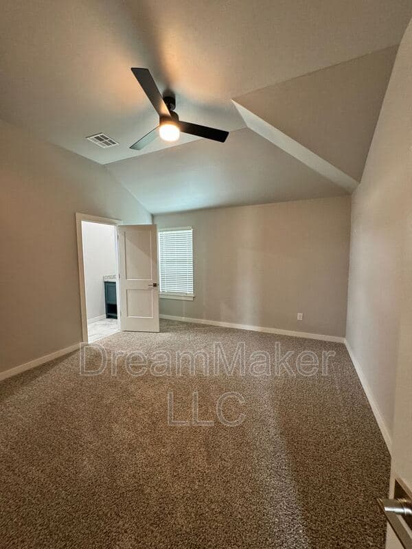Goldsby House: 715 Apple Blossom Way