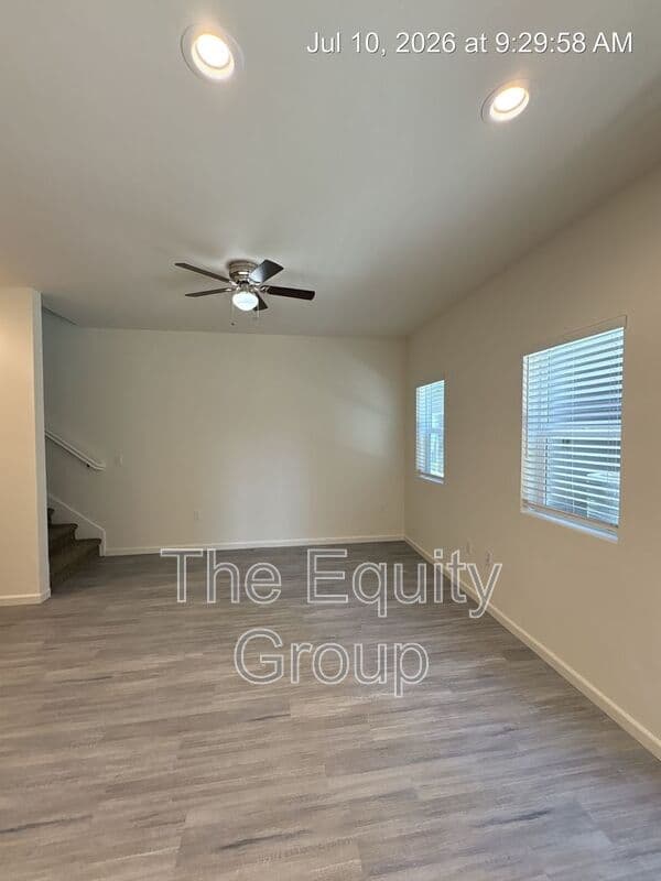 Visalia Condo: 733 S Pinkham