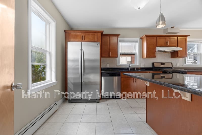 Belmont Condo: 27 Grant Avenue - 1