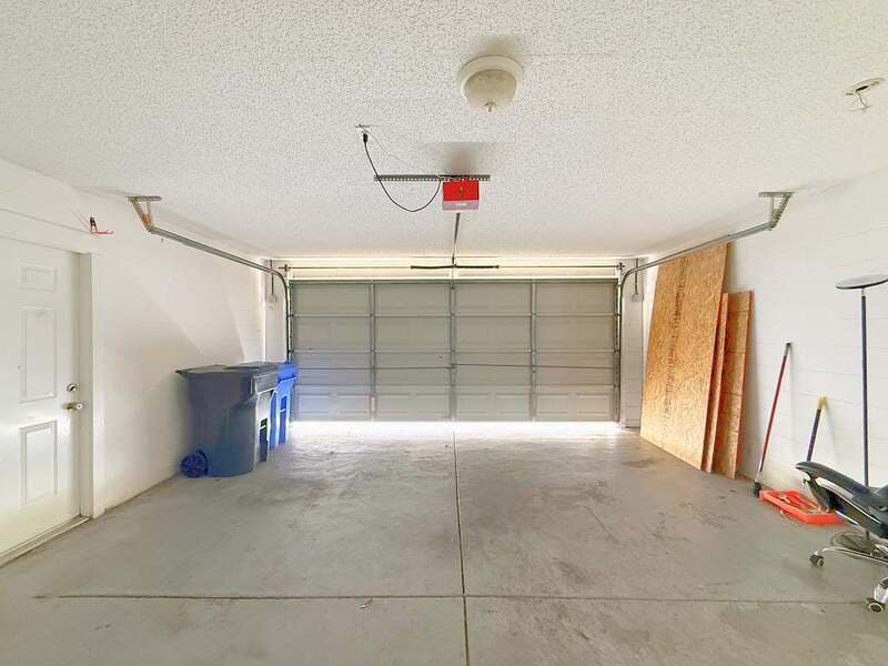 Valrico House: 1118 Hardwood Drive