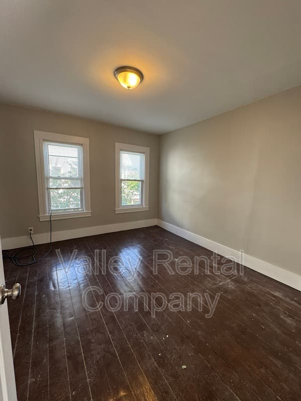 Northampton Condo: 20 Orchard Street - 2