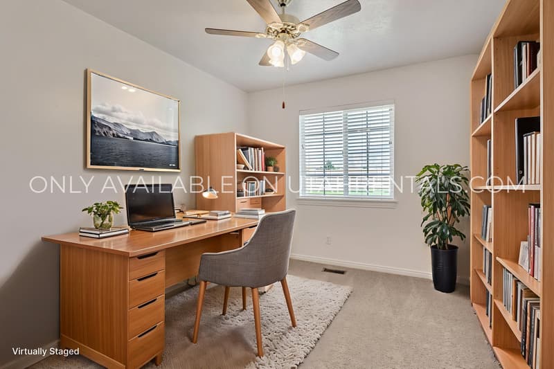 Spanish Fork House: 144 N 1120 E