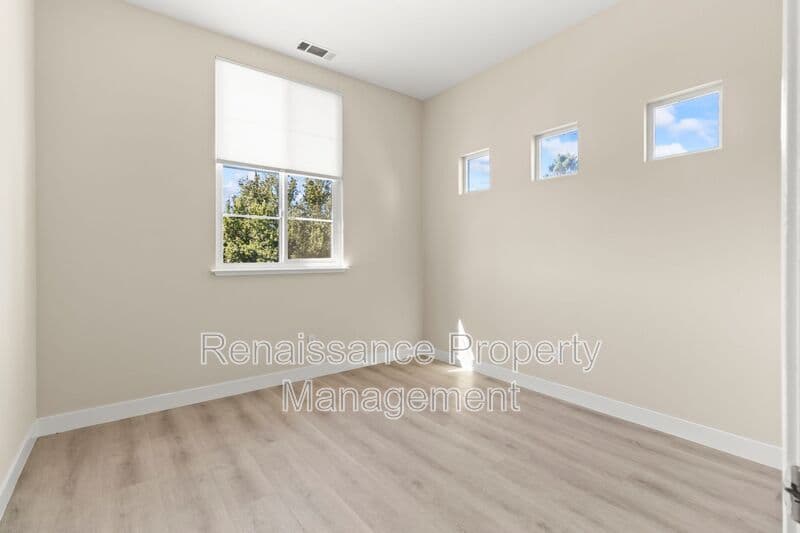 Manteca House: 1618 Matterhorn St.