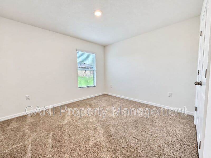 Wimauma House: 16535 Windmill Forge Pass