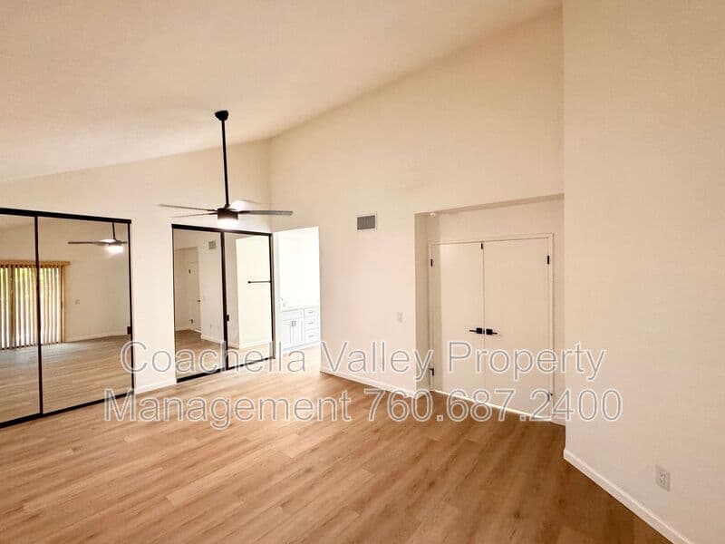 Palm Desert Condo: 41595 Navarre Ct