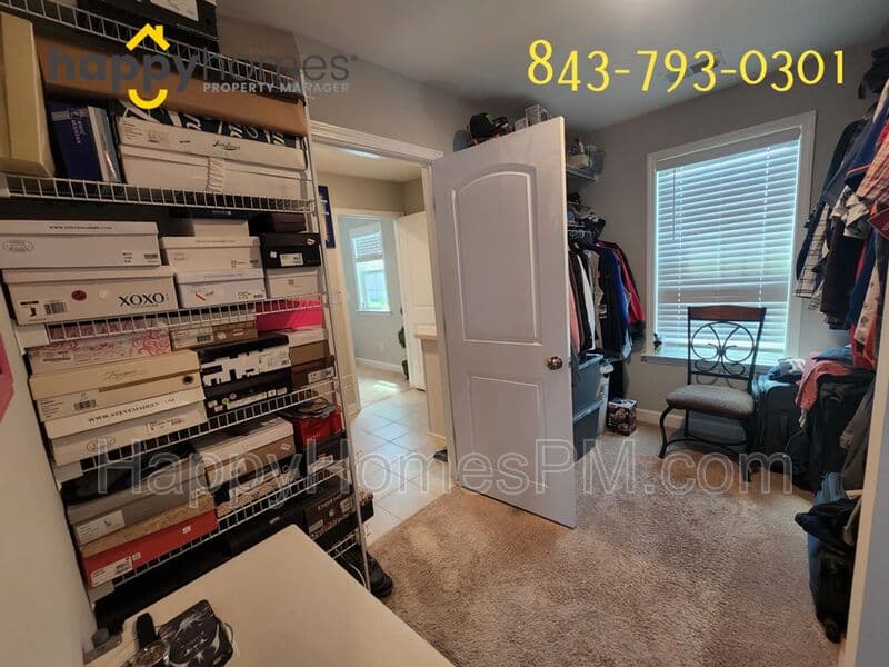 Summerville House: 123 Rouen Lane