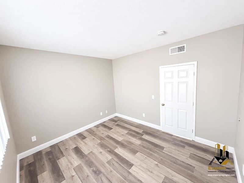 Roseville Condo: 701 Gibson Drive