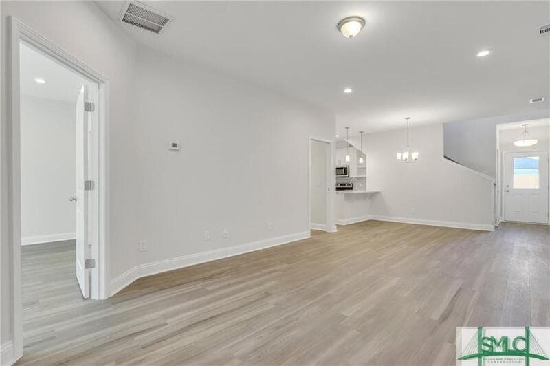 Richmond Hill Condo: 157 Lower Creek Drive - 1
