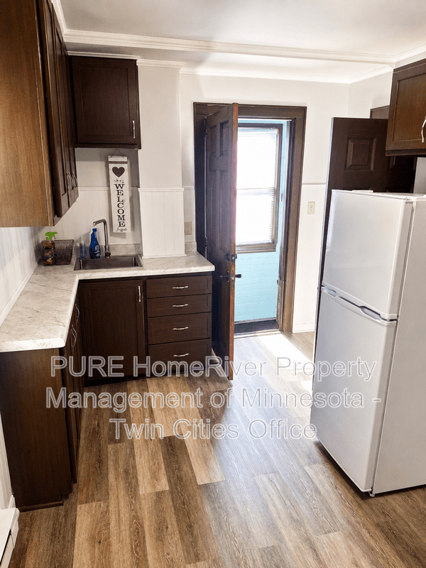 Saint Paul Condo: 1215 Galtier St