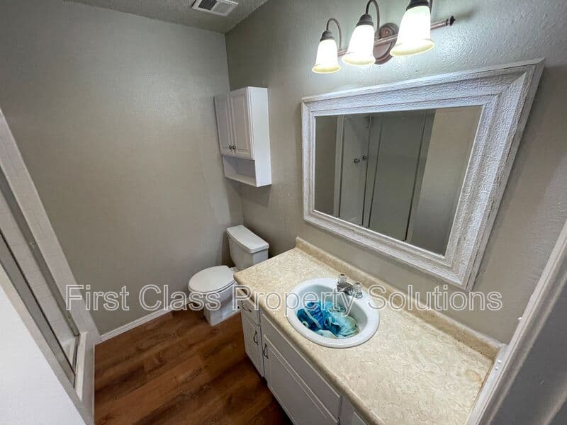 Oklahoma City House: 2612 N Ann Arbor Ave