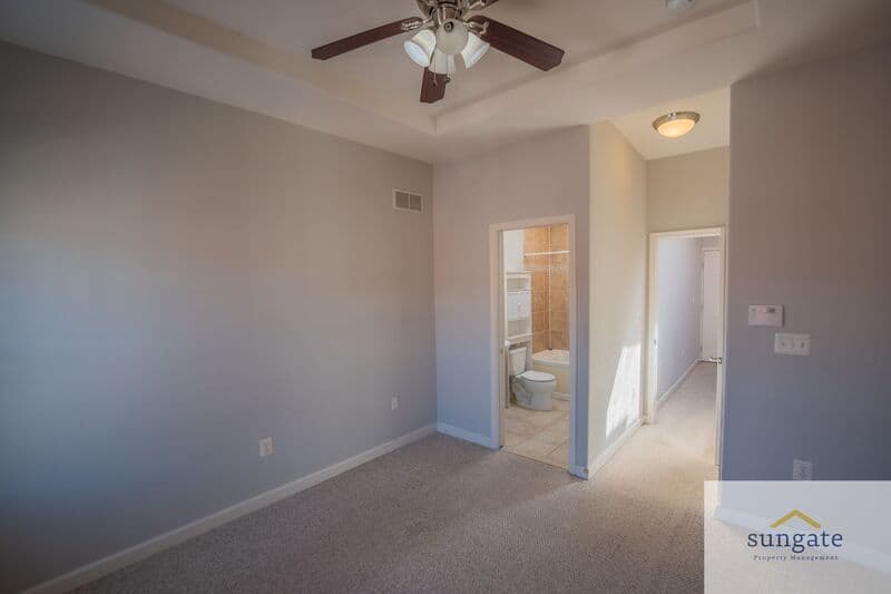 Baltimore Townhome: 11 N Streeper St