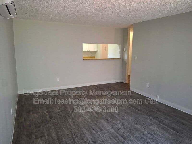 Tigard Condo: 11359 SW Greenburg Rd