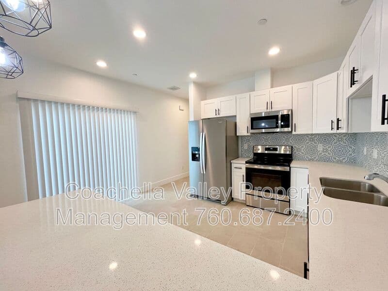 Cathedral City House: 29710 Landau Blvd