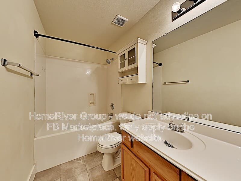 Crosby House: 17314 Morning Star Ave