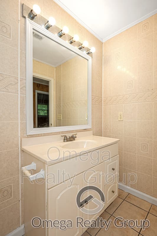 Jasper Condo: 1505 7th Ave