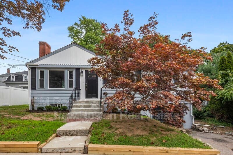 Hyde Park House: 7 Franklin St