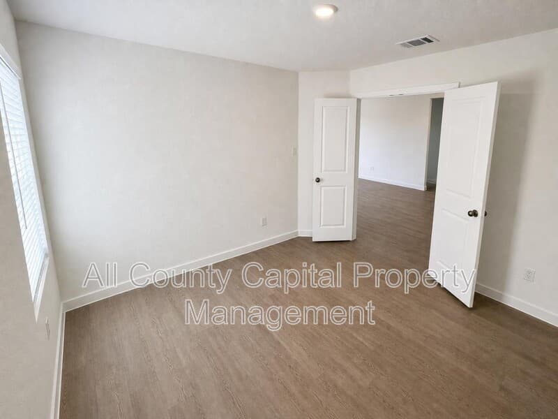 Pflugerville House: 17909 Orchard Oriel Way
