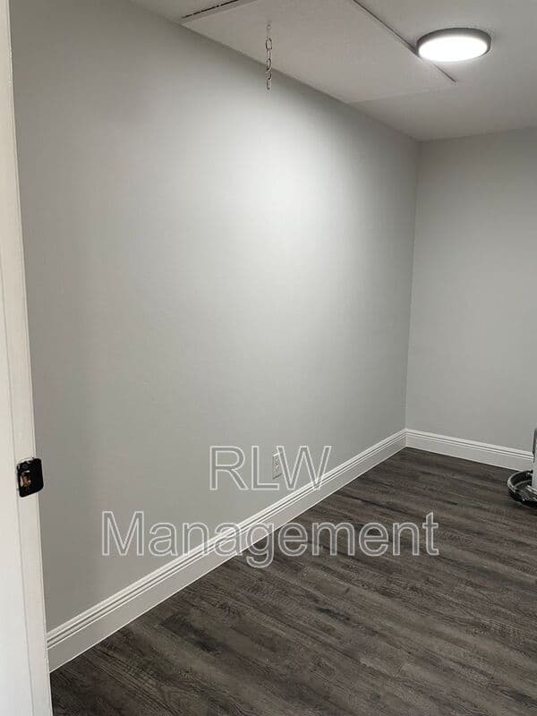 Eustis Condo: 611 Mount Homer Rd
