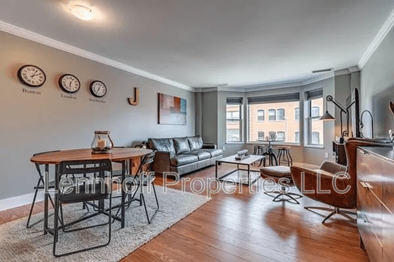 Salem Condo: 289 Essex Street - 305