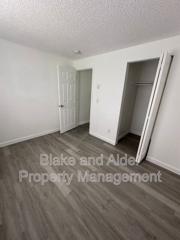 Portland House: 3877 NE 152nd Ave