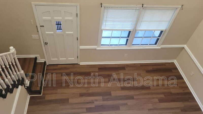 Huntsville House: 1021 Sandy Springs Rd NW