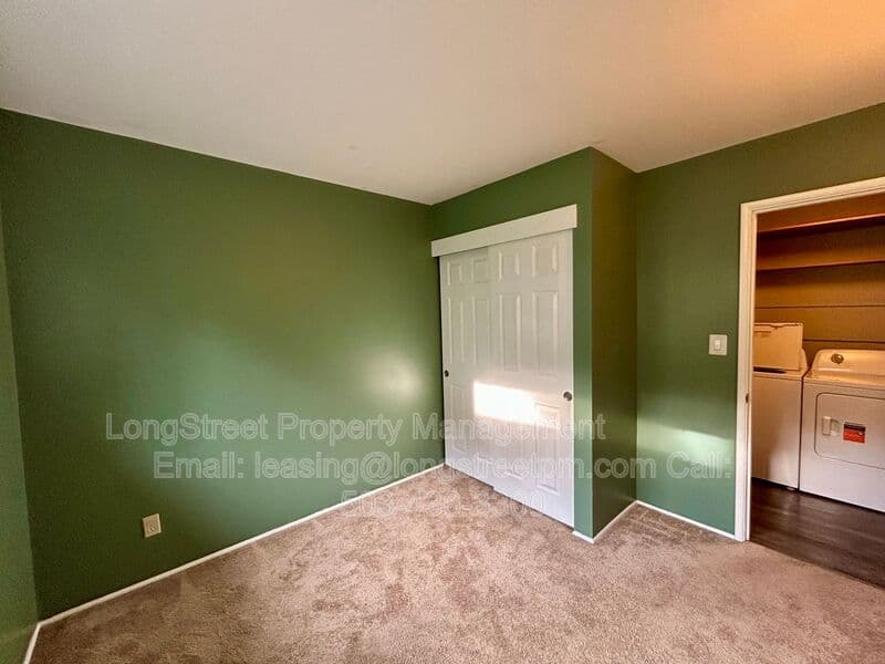 Portland House: 16764 SE Market St