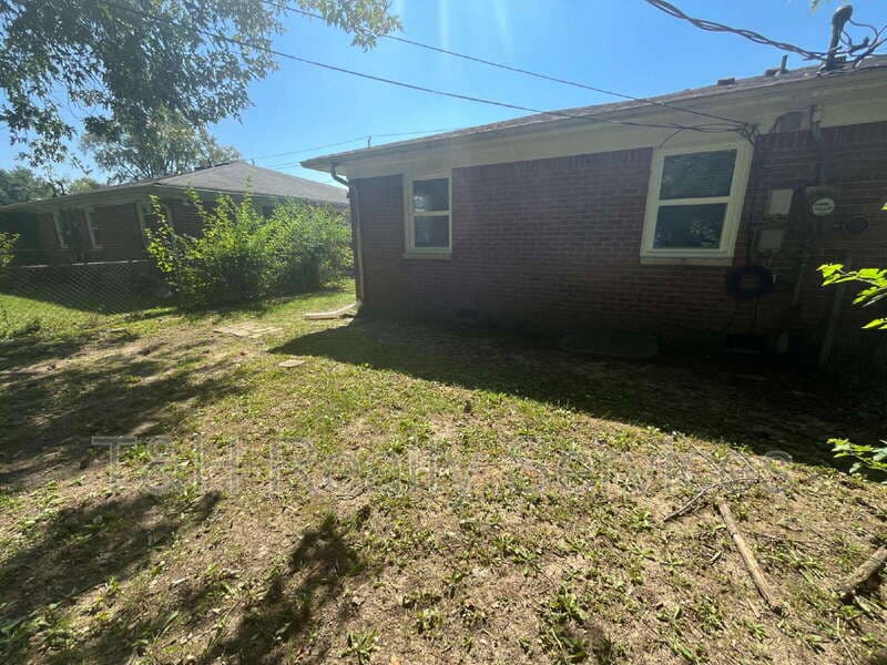 Indianapolis Condo: 6214 Eastridge Drive