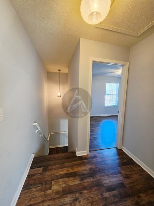 Cartersville Townhome: 17 Middlebrook Dr