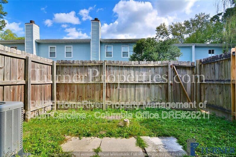 Columbia House: 308 Percival Rd