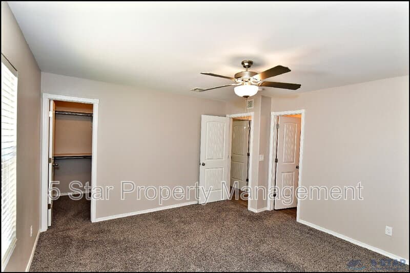 Horizon City House: 963 Aircoupe Way !!