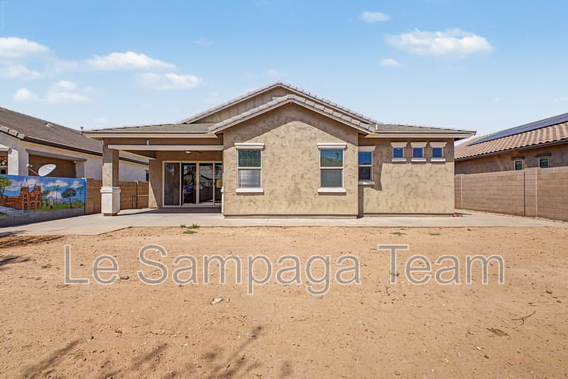 Queen Creek House: 20289 E RAVEN DR