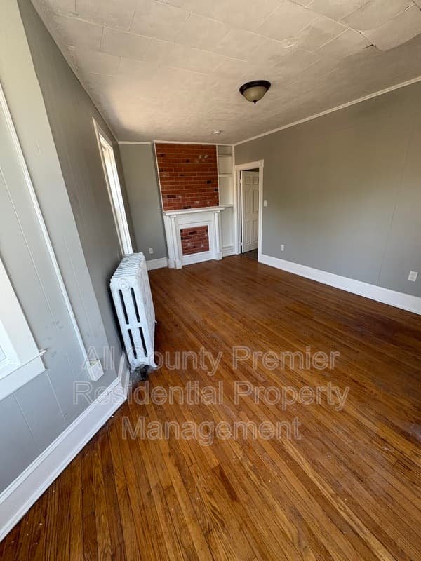 Trenton Condo: 1101 Hamilton Ave.
