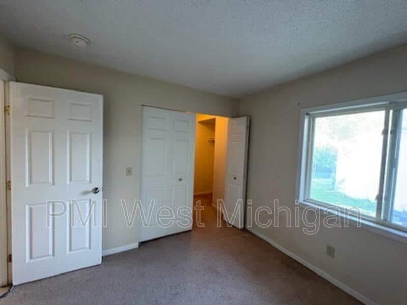 Mason Condo: 603 Peachtree Place