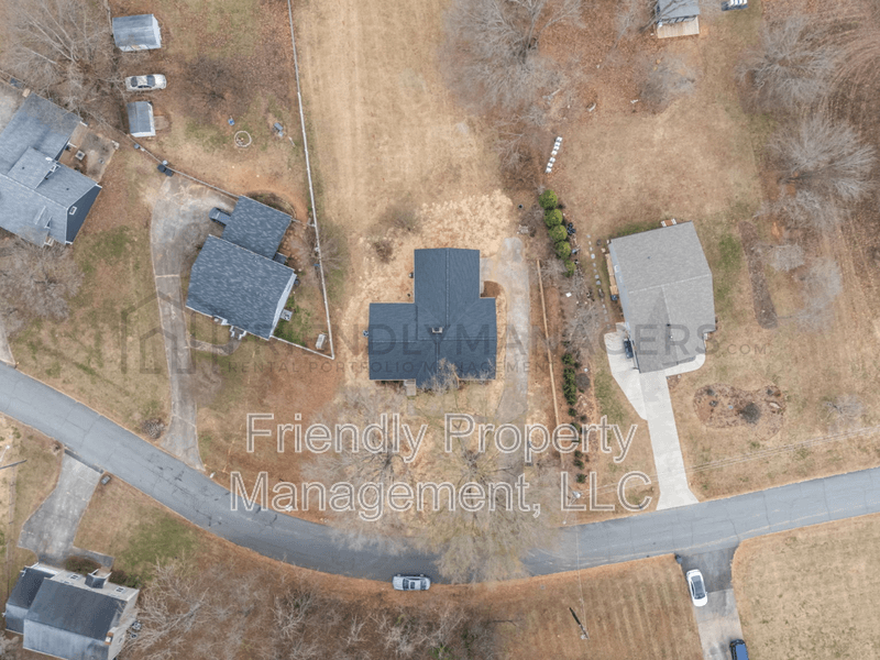 Winston Salem House: 2119 Dave Street
