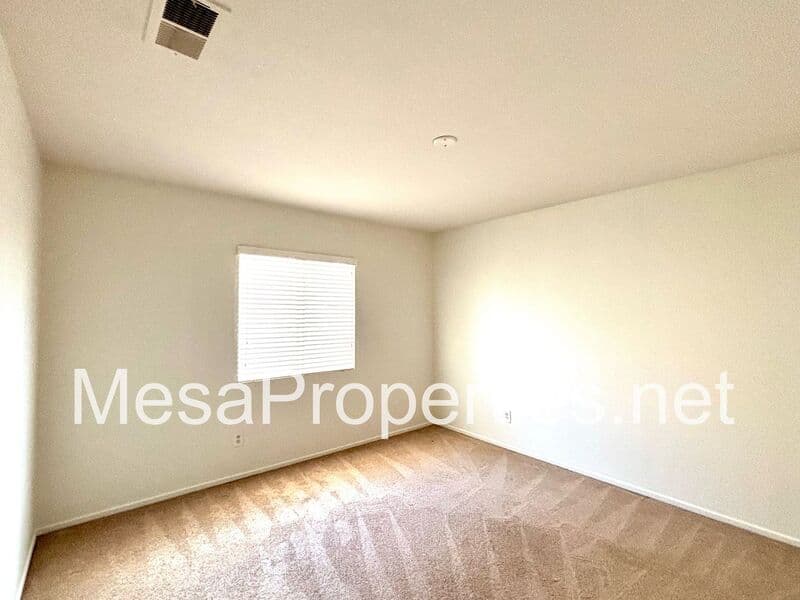 Victorville House: 12396 Ava Loma St.