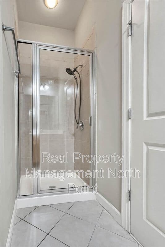 Decatur House: 3026 Eltham Pl