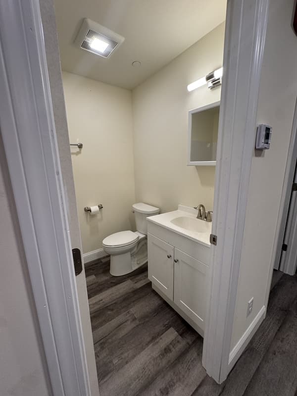 Burlington Condo: 252 College Street, Unit 1