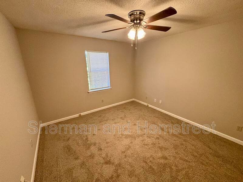 Evans Condo: 518 Commons Dr